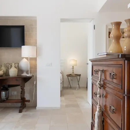 La Corte Bianca Luxury Villa *