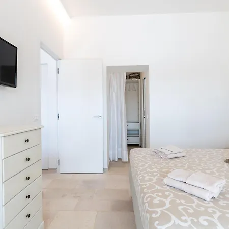 La Corte Bianca Luxury فيلة أوستوني