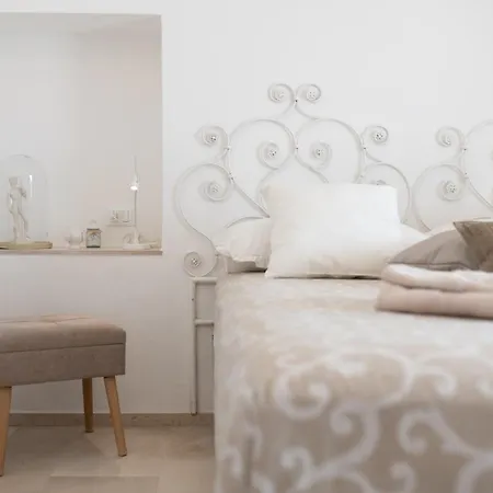 La Corte Bianca Luxury Вилла Остуни